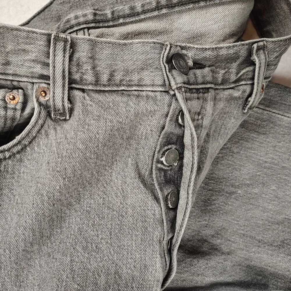 Levi 501 Jeans Men 34 x 34  Charcoal Gray Button Fly Red Tab - Picture 6 of 11